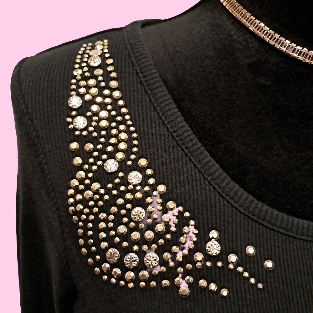 Canyon River Blues Black Studded Long Sleeve Top - Picture 3 of 6